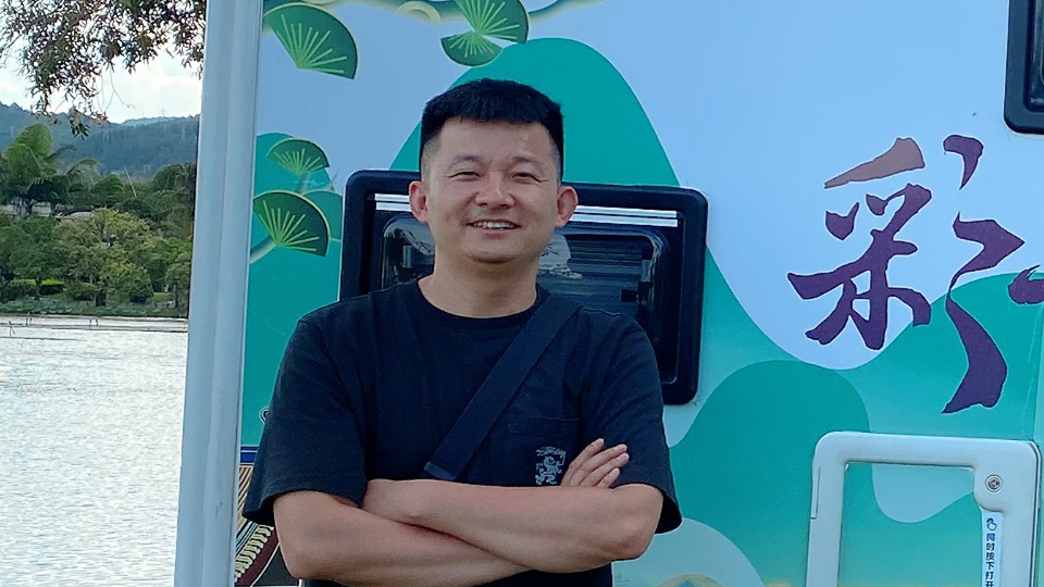 金牌加盟丨康佳代理商柯總：相信康佳國民品牌，才有勇氣做運營中心